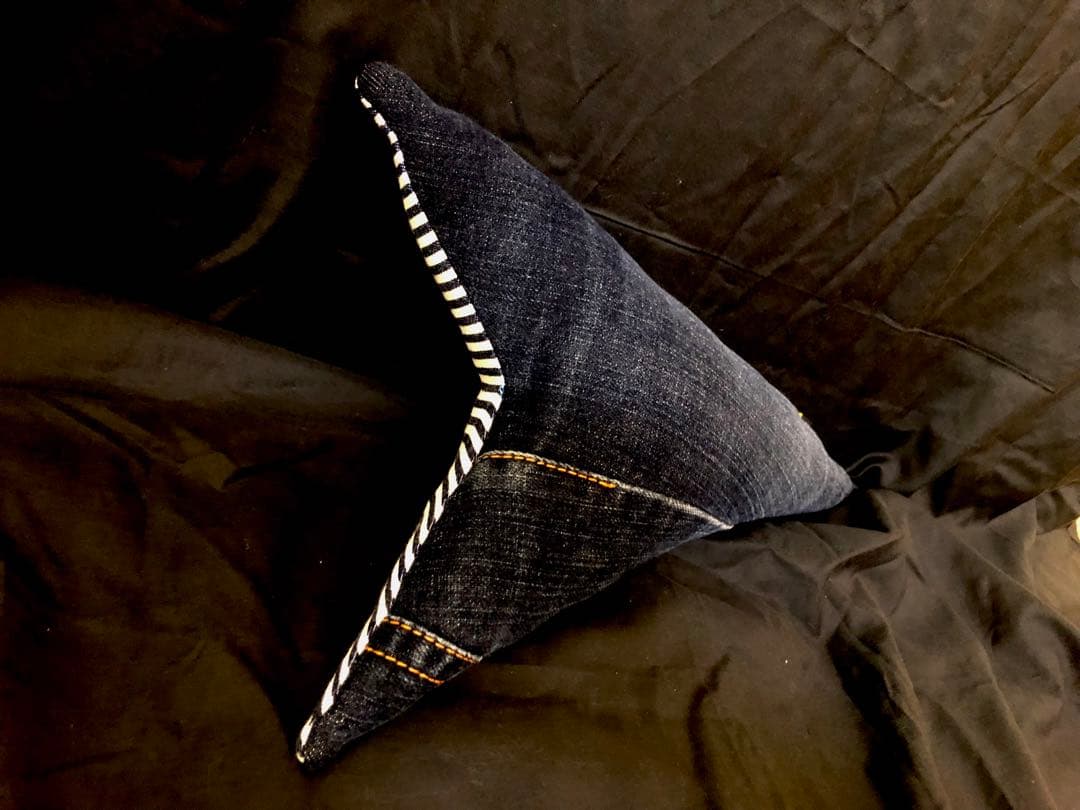 【激レア！20471120 ヒョーマRecycled クッション！新品未使用♪】