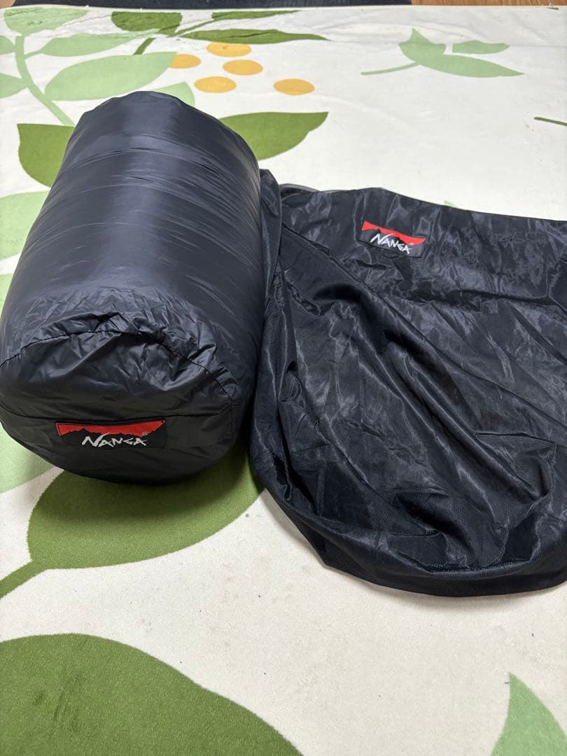 NANGA 750 DX オールブラック シュラフ