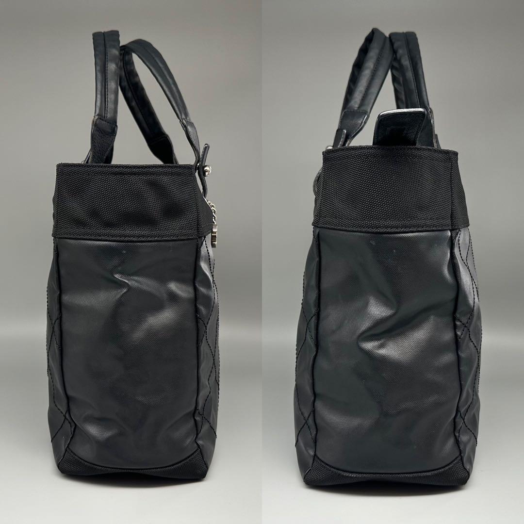 【未使用に少し近い】　シャネル パリビアリッツMM マザー A4 肩掛け　黒