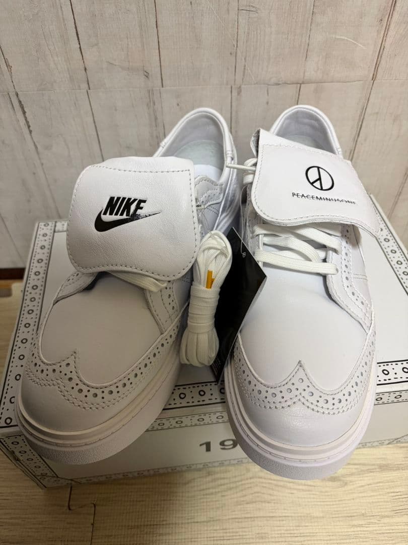 靴 Nike Kwondo 1 PEACEMINUSONE G-DRAGON