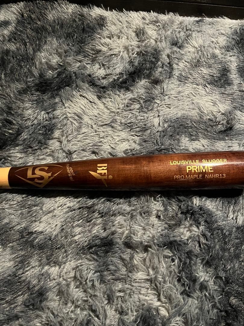 Louisville Slugger Prime 木製バット84cm890ｇ