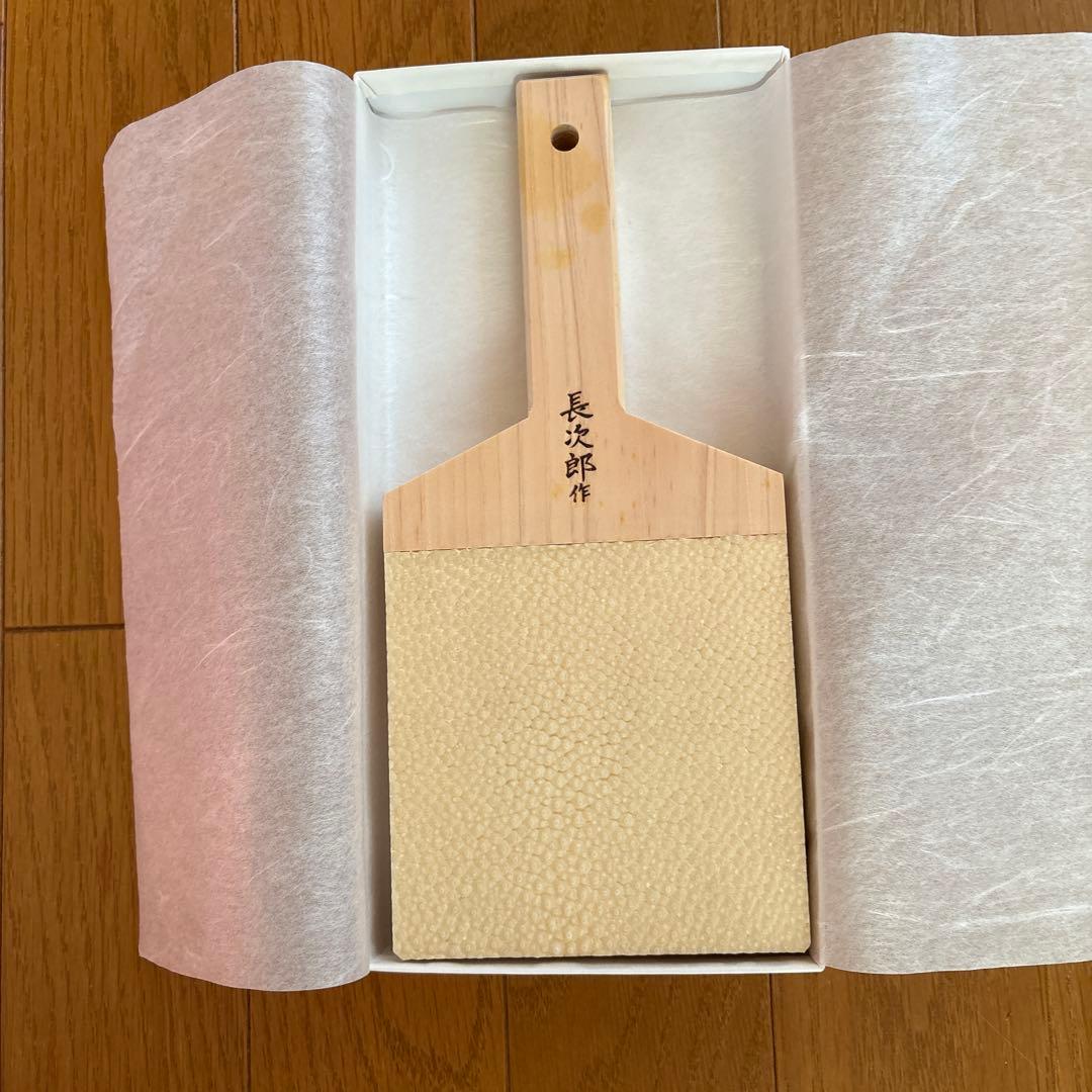 厳選本鮫皮使用　特大 鮫皮おろし　長次郎作　特大(24cm)