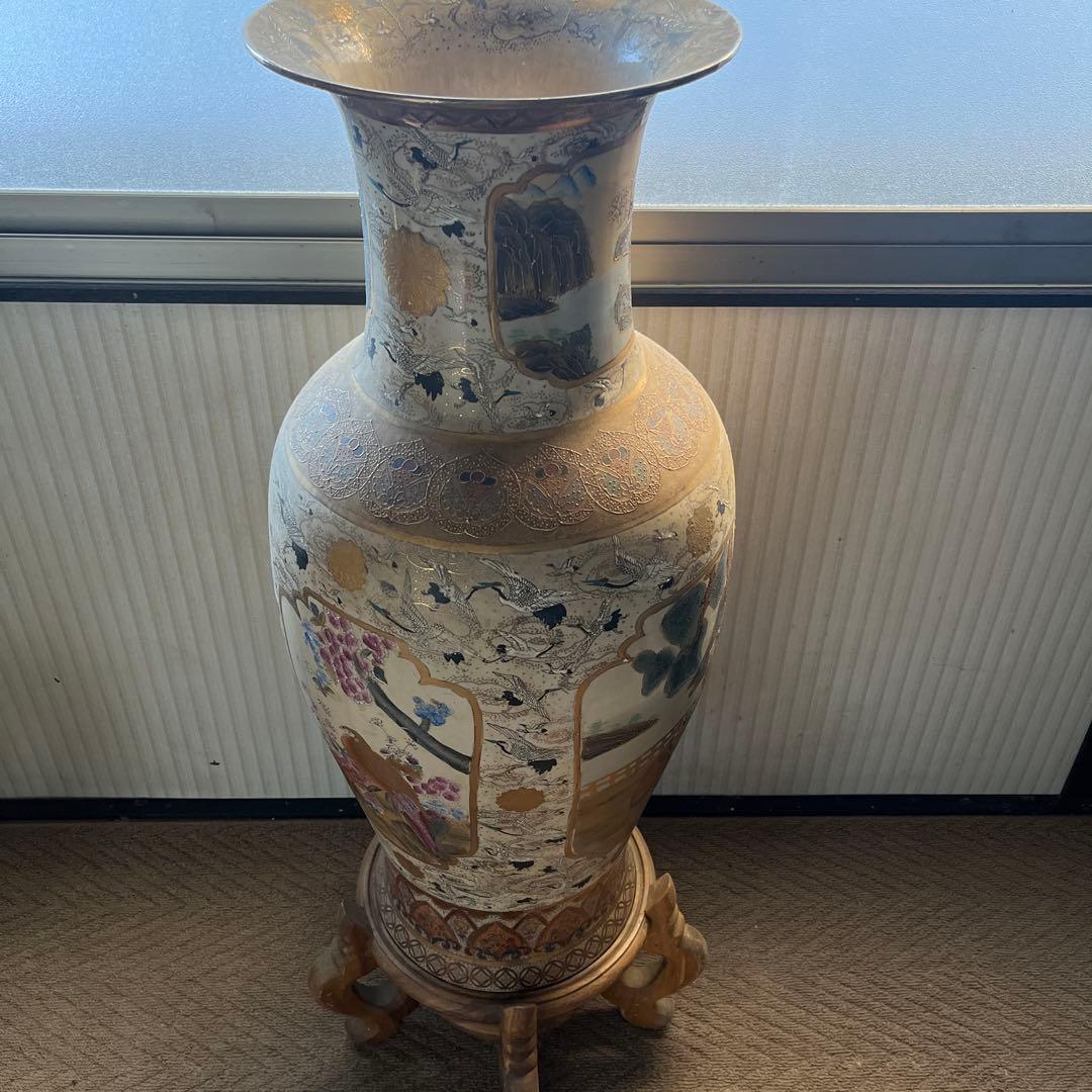 大型陶器花瓶 金箔装飾付き