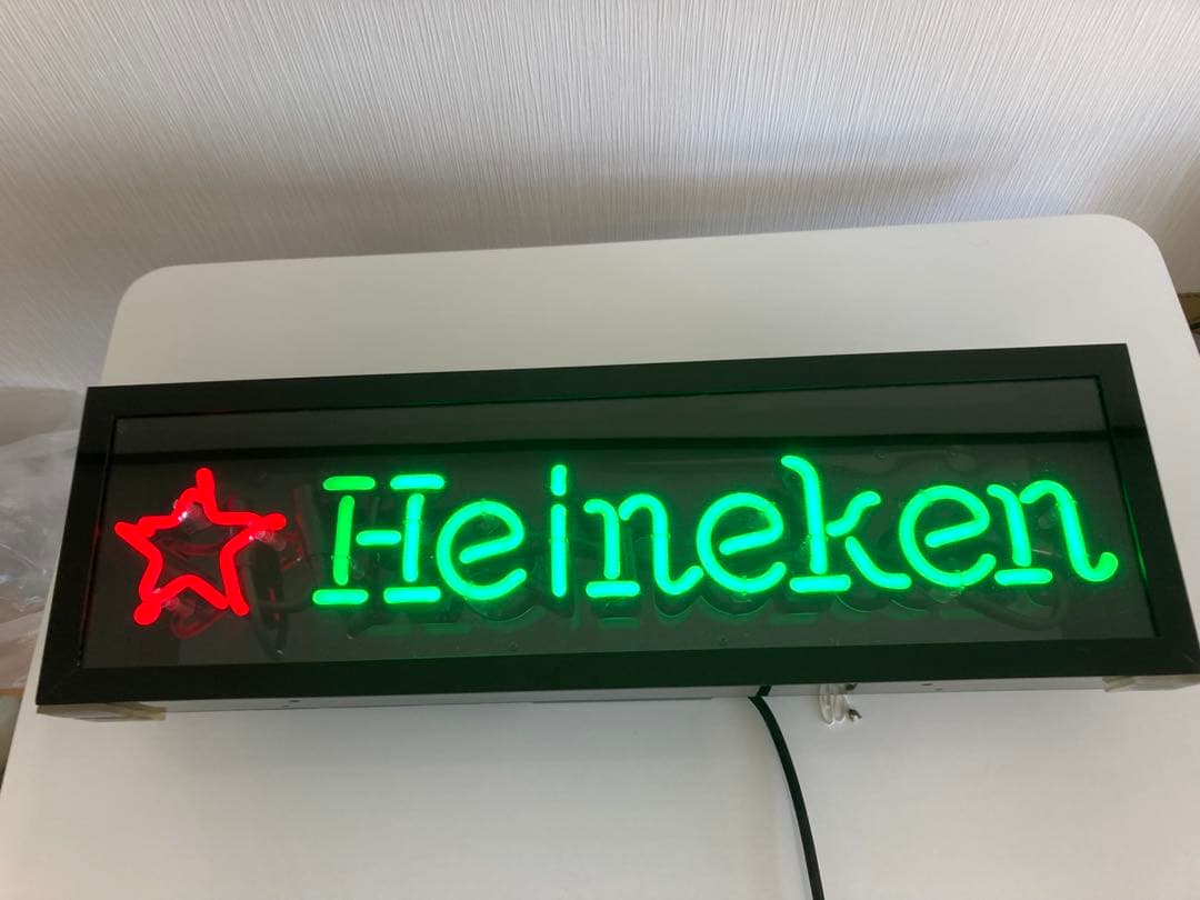 ヴィンテージ　ネオンサイン　ライト Heineken