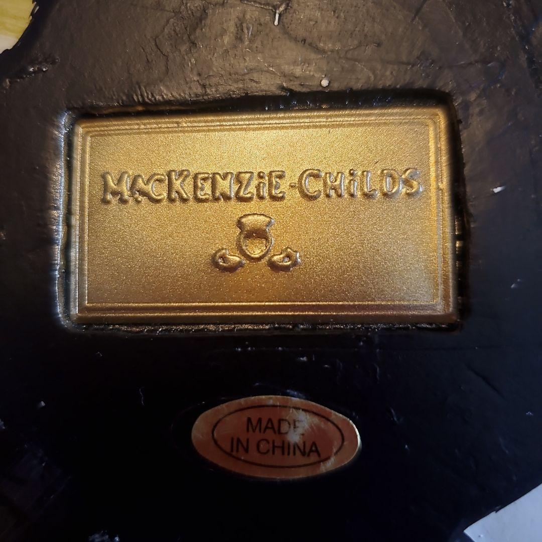 マッケンジーチャイルズ　ハロウィン　パンプキン