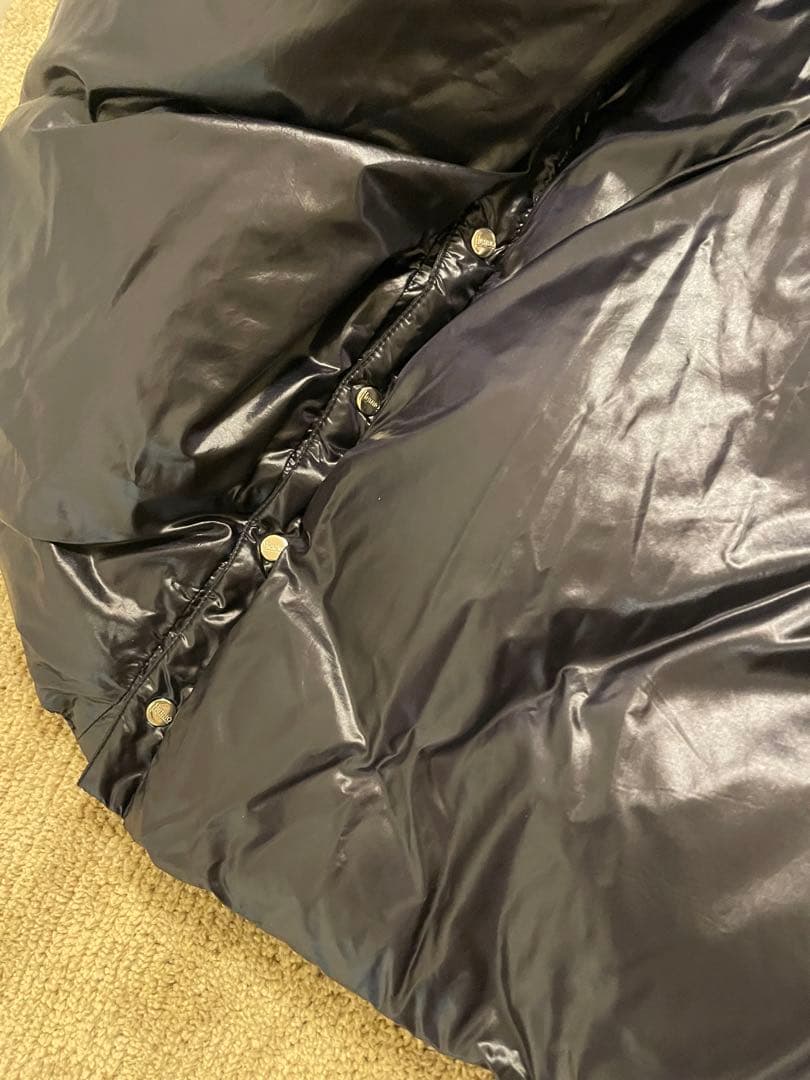 Herno ブラックダウンジャケット38