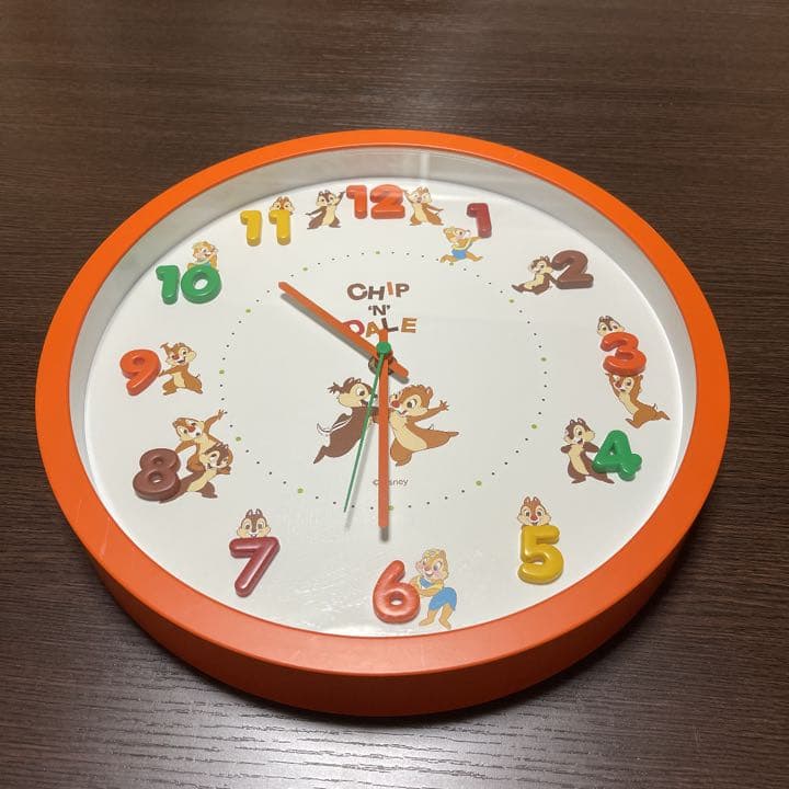 ディズニー　チップとデール時計