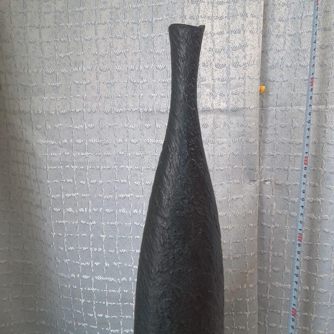 黒い細長い花器 銅製 アート 美術 アンティーク 骨董 まさを