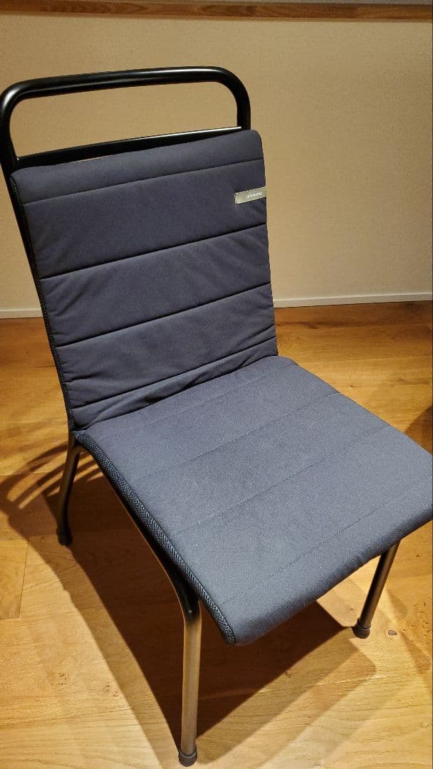 airweave ブラッククッション　エアウィーヴ