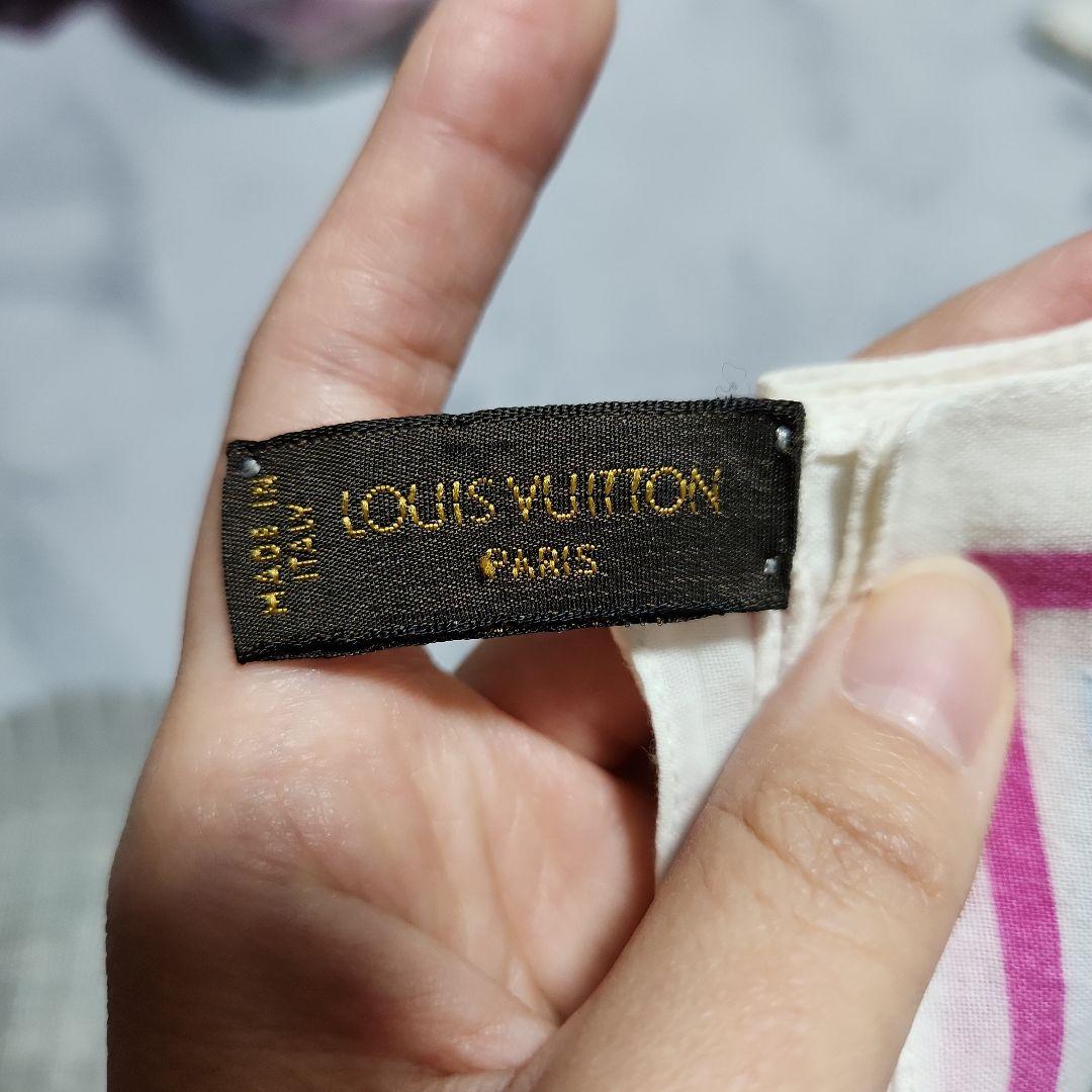 LOUIS VUITTON マルチカラー ハンカチ