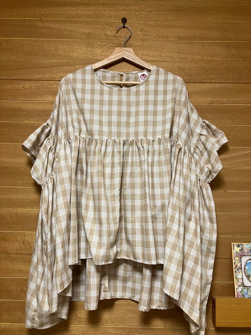 muhumu ベージュ系パラカ 半袖シャツ