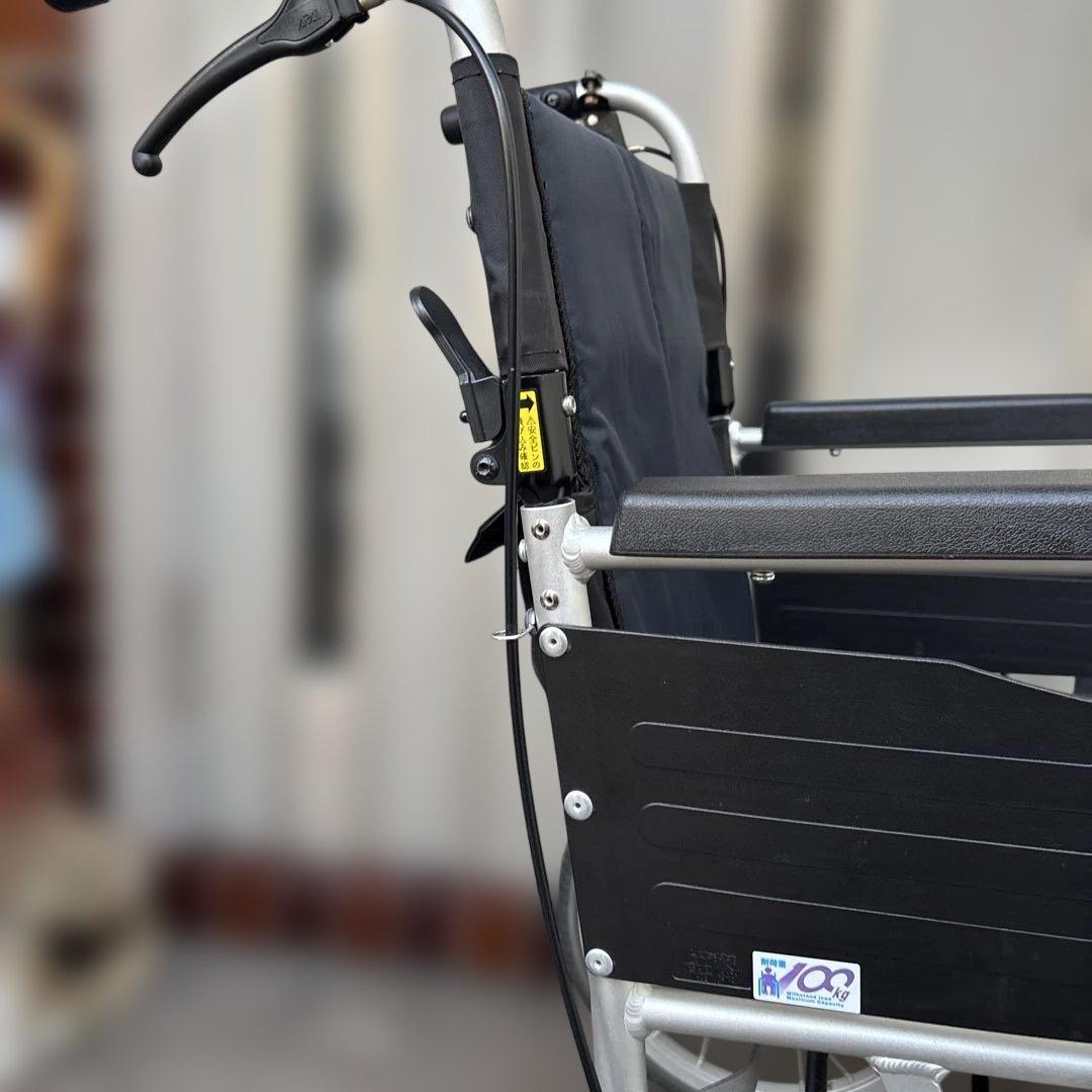 折りたたみ式 ネイビー 介助用車椅子wheel chair MIKIブレーキ付き