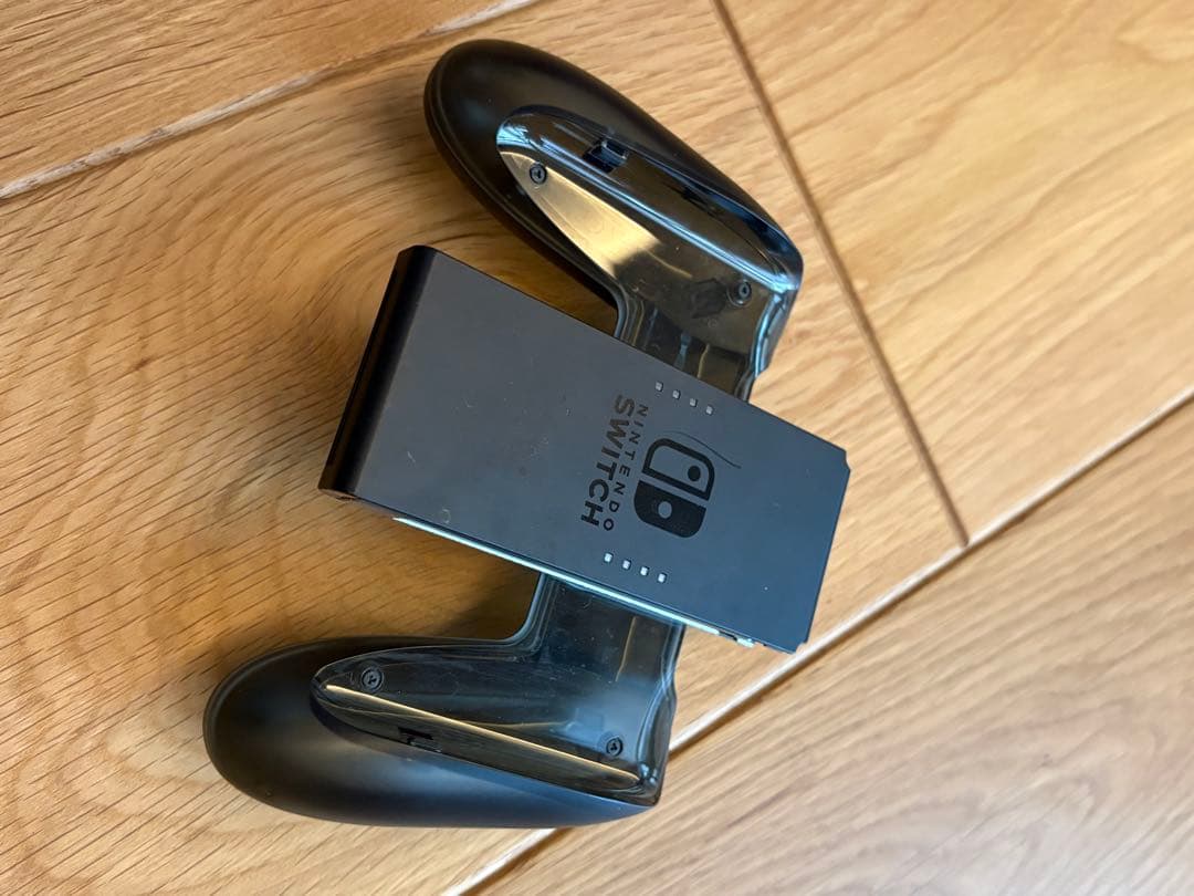 Nintendo Switch本体一式＋Joy-Con 1セット付